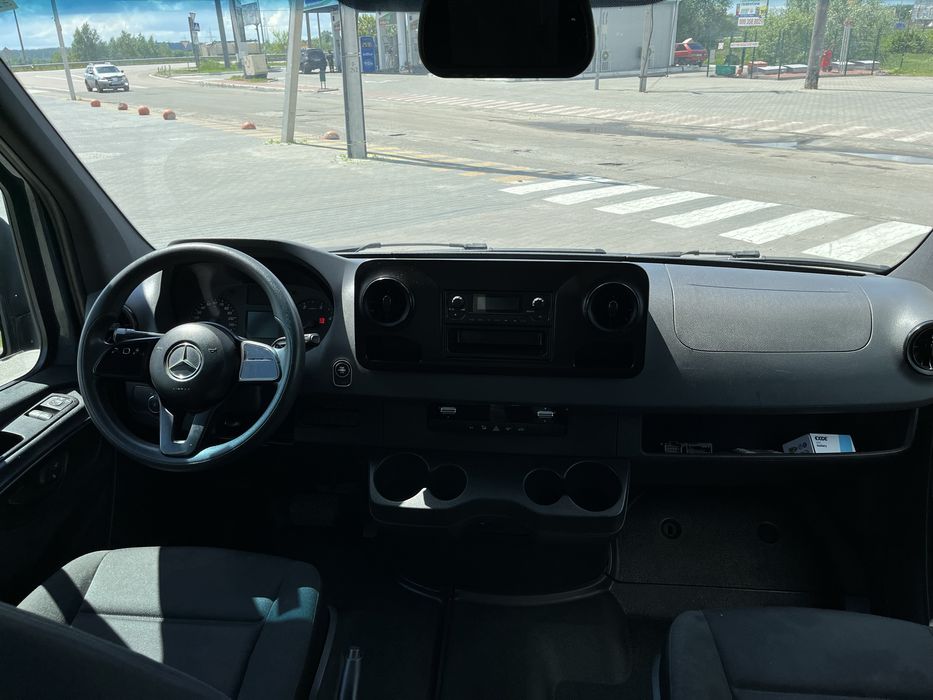 Мерседес спрінтер