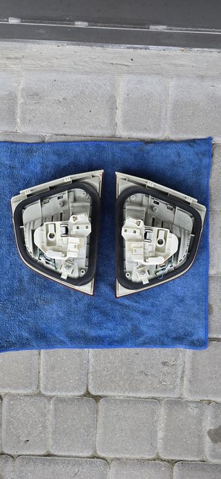 Задній лівий і правий стоп Bmw e91