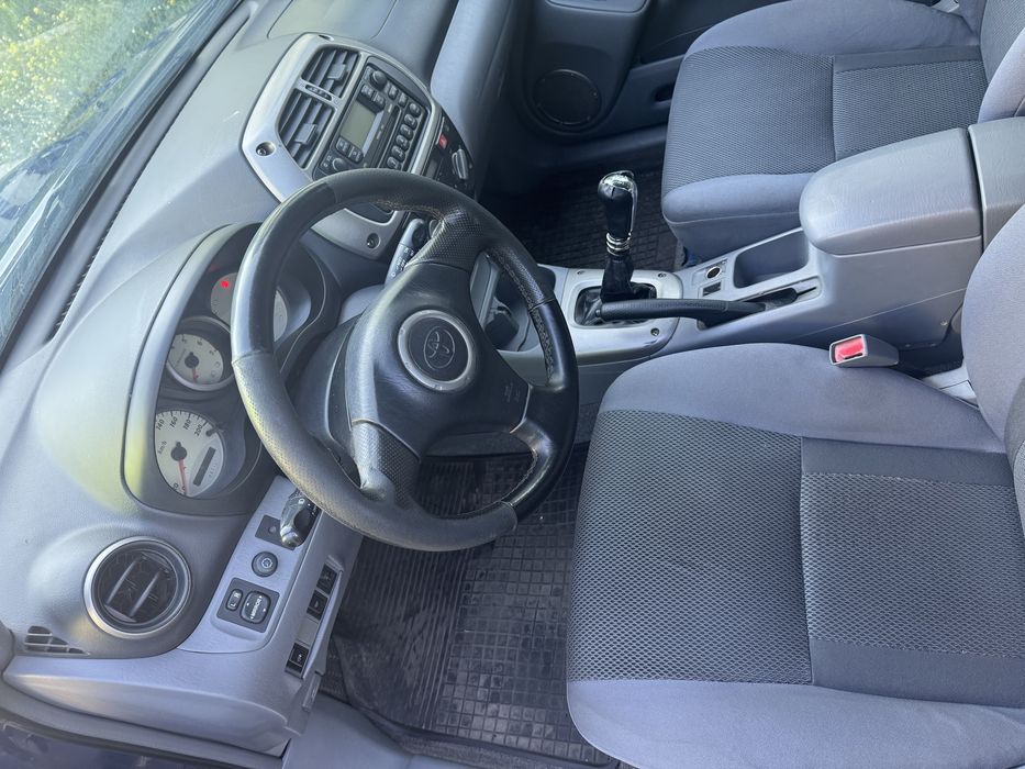 Toyota RAV4 2003r d4d 2.0 II lift