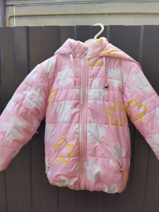 Курточка для дівчинки