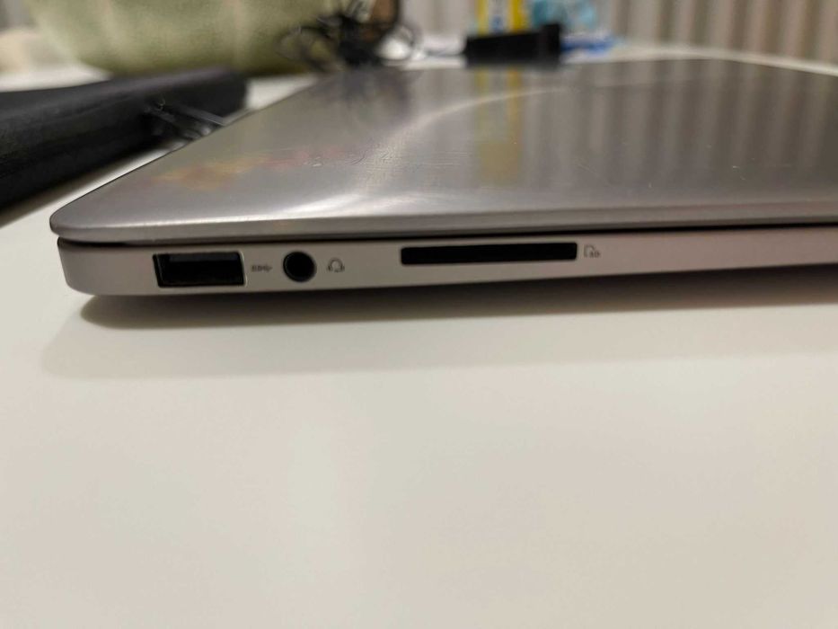 ASUS UX330UAK Intel® Core™ i5-7200U