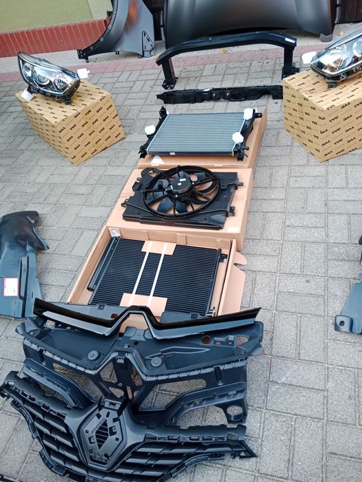 RENAULT CAPTUR maska błotniki zderzak lampy pas belka NOWE