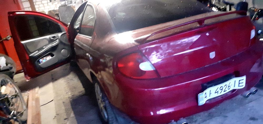 Продаю Dodge Neon 2 2002 2л