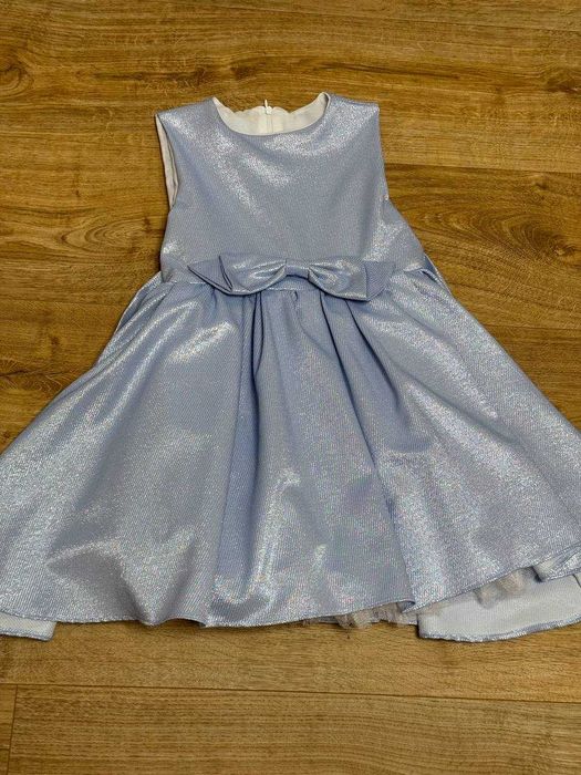 Платье праздничное