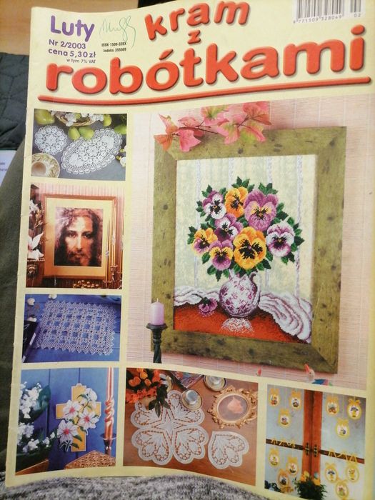 Kram z robótkami-haft-czasopisma