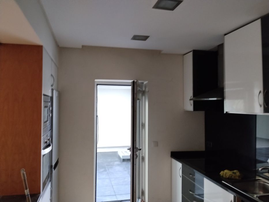 Apartamento T2 para arrendamento no centro de Vila Nova de Famalicão