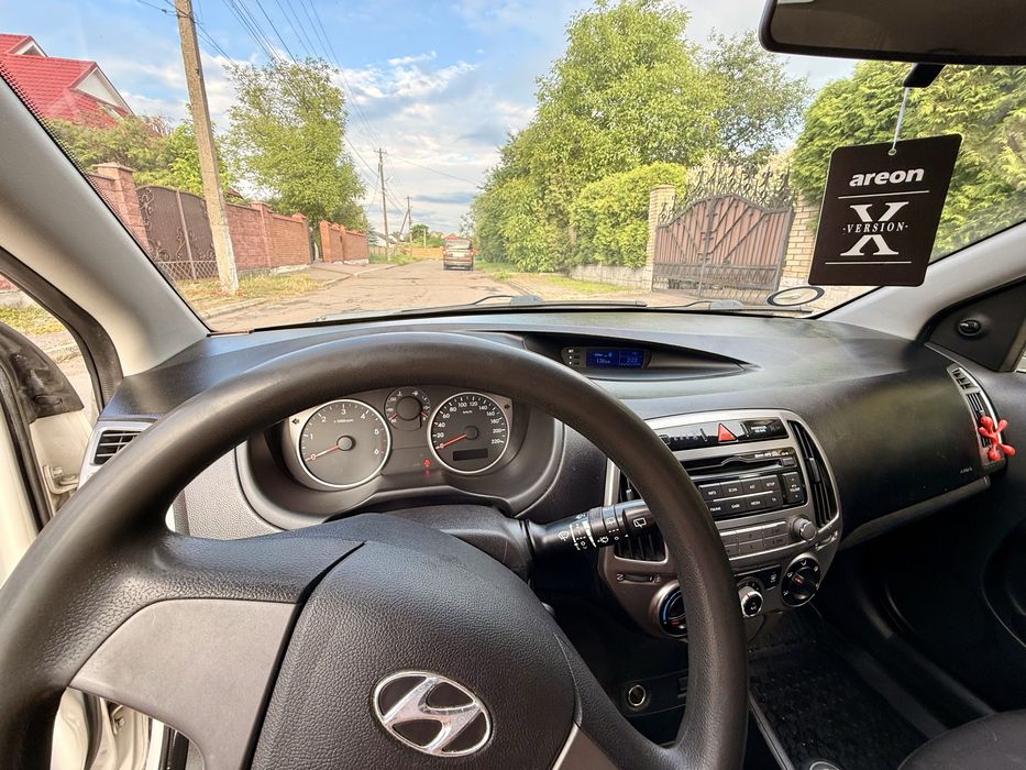 Продам Hyundai i20