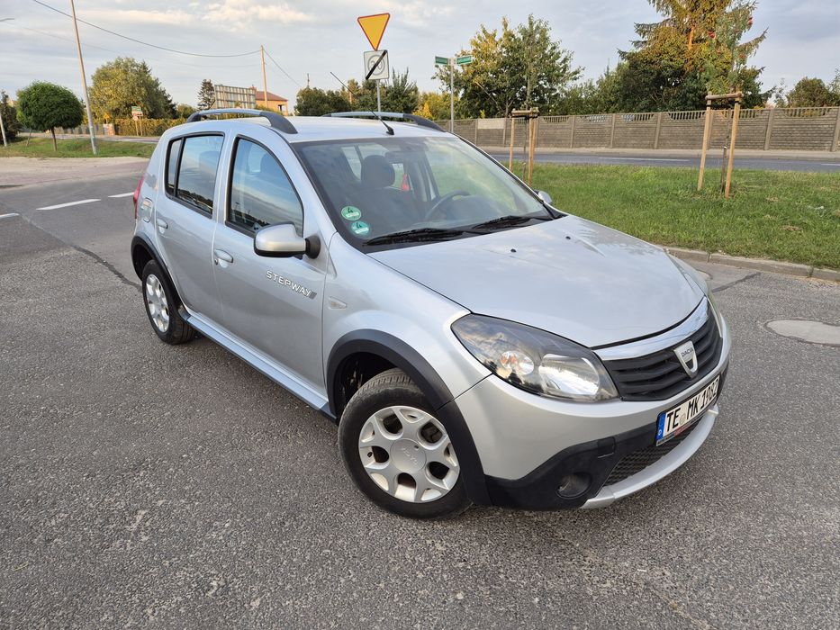 Dacia Santander stepway  1.6 b 8V  Mał km102