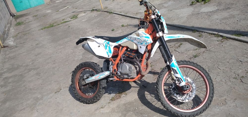 Мото Geon terrax 250