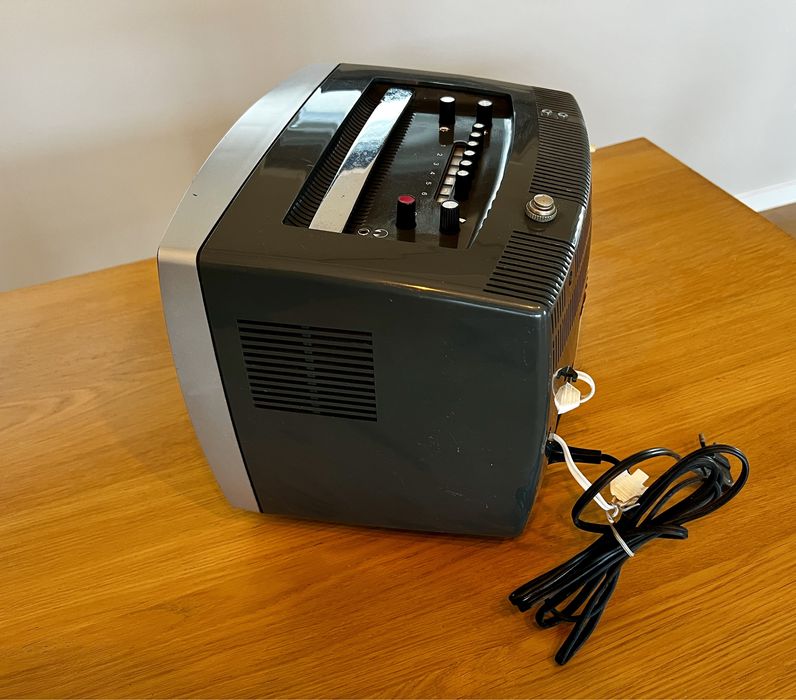 TV televisão Telefunken 12” preto e branco / Vintage / Retro