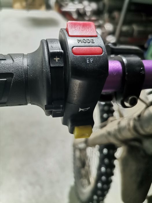 Мотоциклетні ручки з підігрівом  на surron, та інші електро