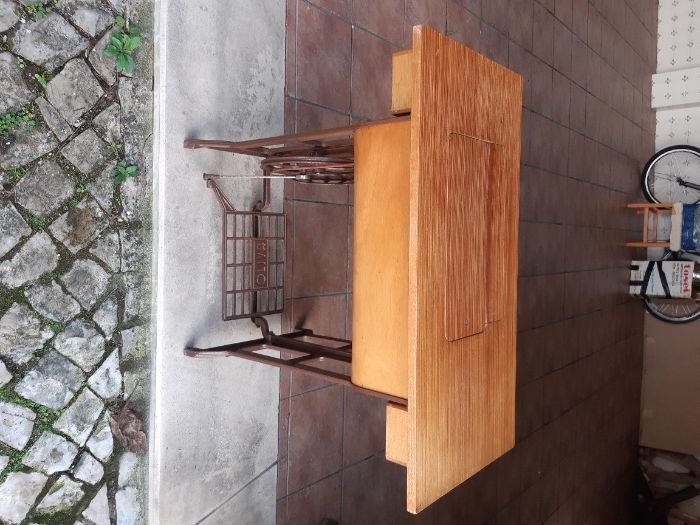 Maquina de Costura Antiga Oliva CL45