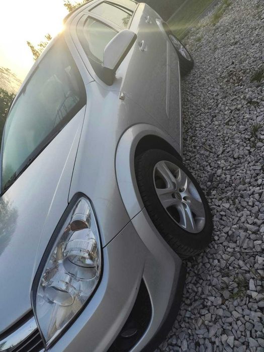 Sprzedam Opel Astra 2009