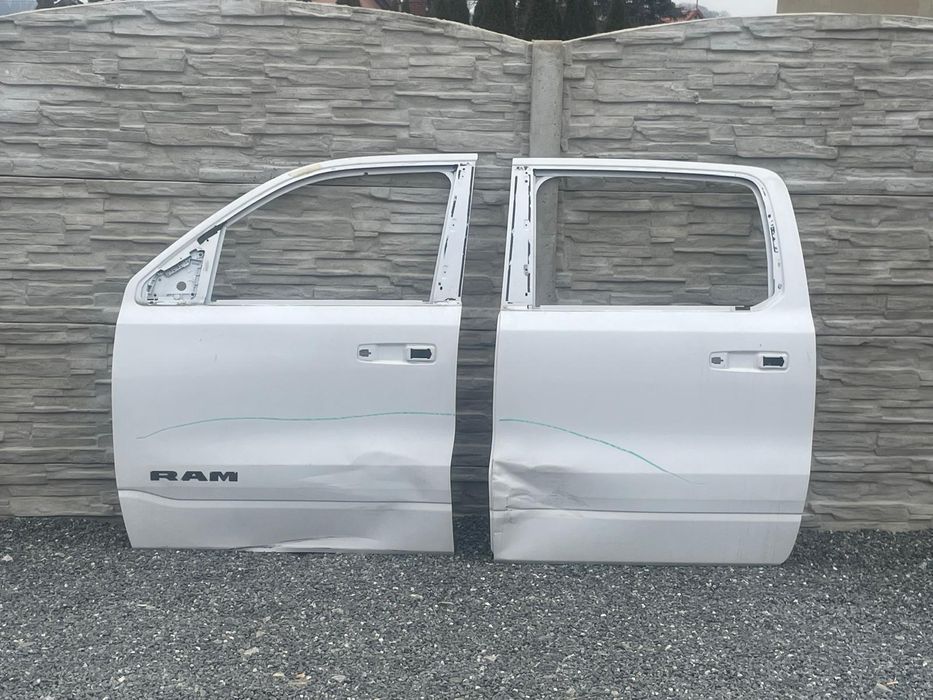 Drzwi RAM 1500 DT 2020r