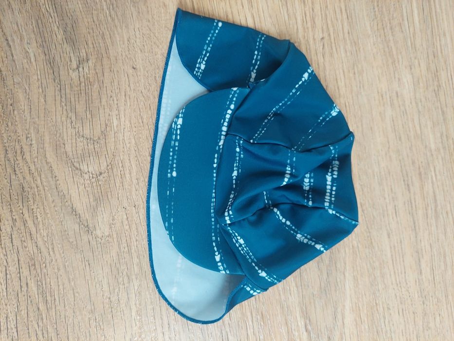 Czapka do wody, przeciwsloneczna