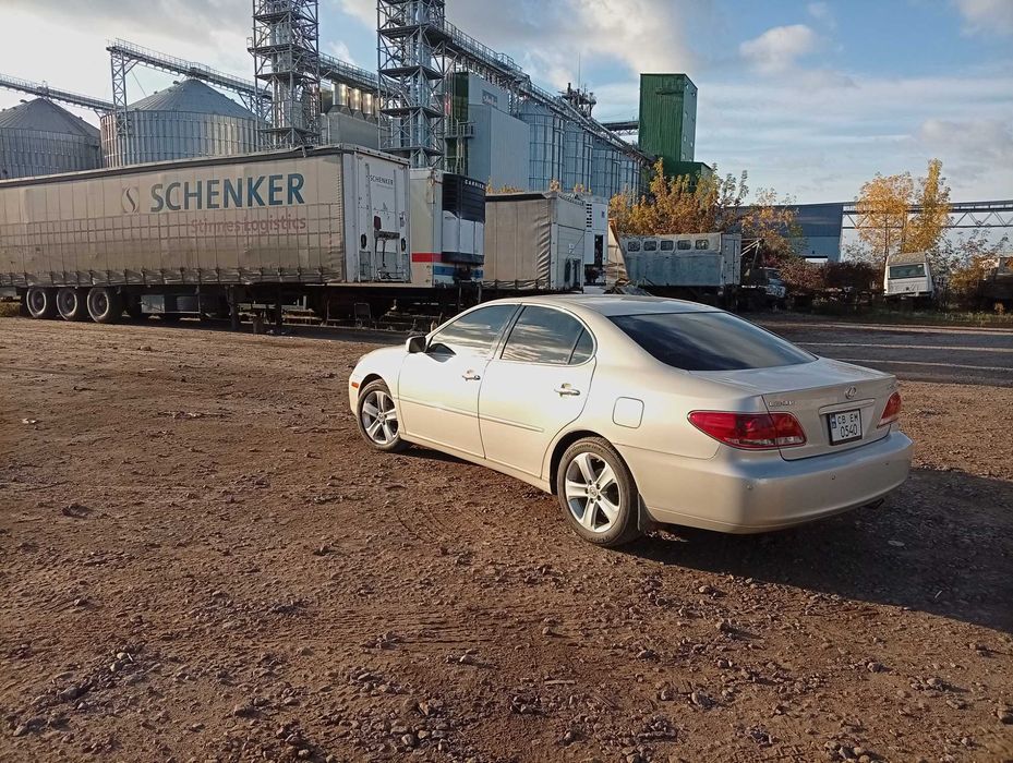Продам Лексус ес 330
