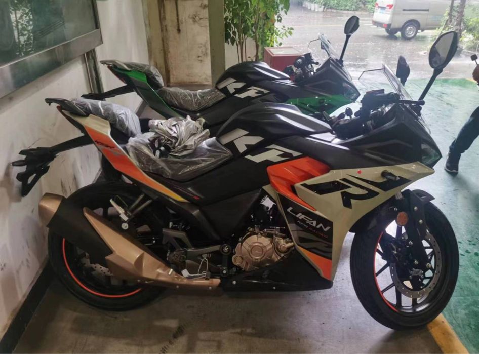 Акція безкошт. доставка Мотоцикл Lifan Ліфан KPR 200,  250 10s