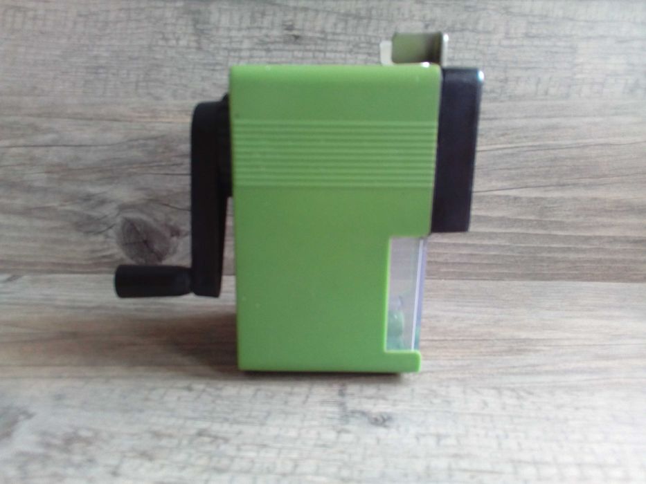 temperówka z korbką bsm 180 , DDR