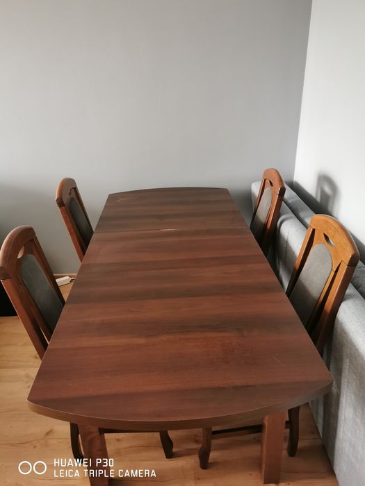 Stół rozkładany + 6 krzeseł – komplet do jadalni – drewno