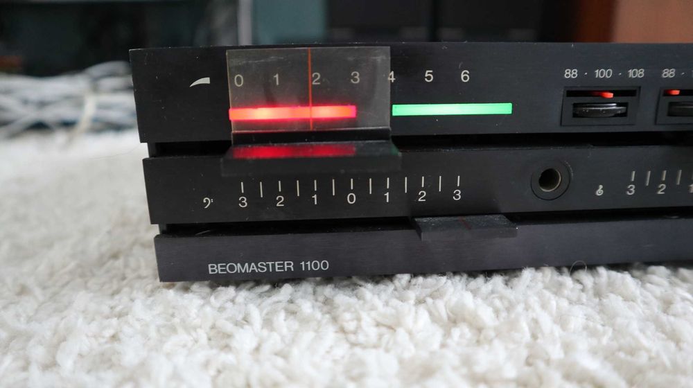 Ресивер BANG  OLUFSEN BEOMASTER  1100 Дания 1975 год