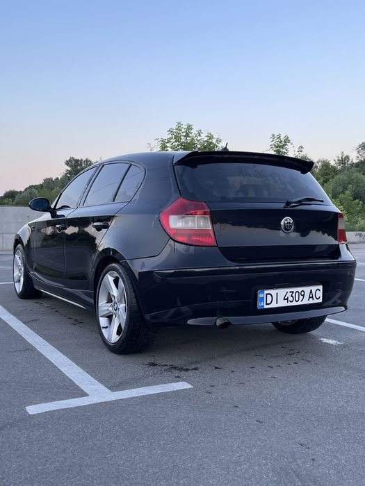 BMW 1 Series 2004 VIN WBAUG51020JS88801 фото оголошення 5 з 13