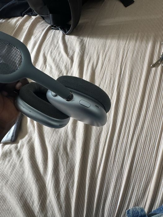Airpods pro max apple