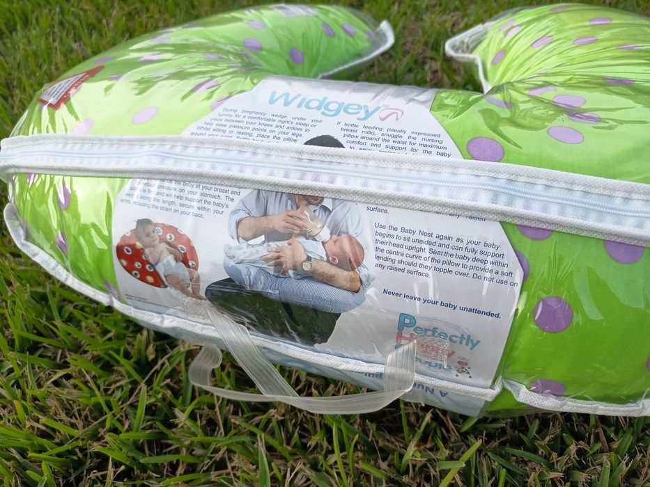 Almofada de amamentação. 3 cores disponíveis