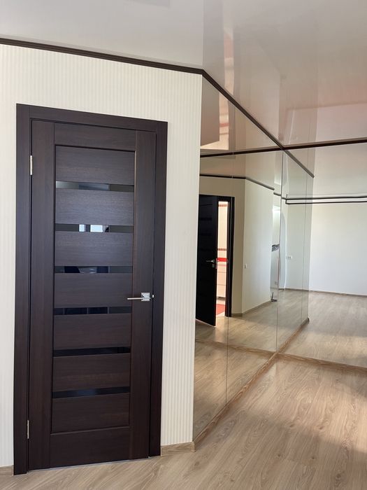 Подобова Погодинна оренда Шикарная VIP двухкомнатная студия 95 квартал