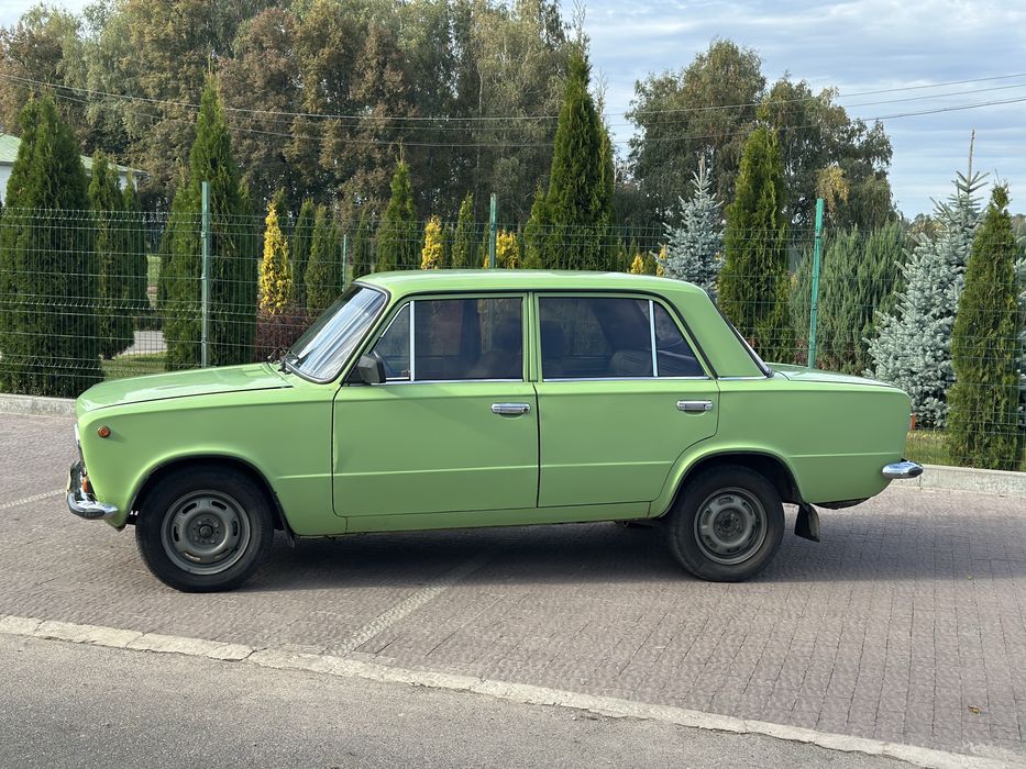 Продам ваз 21013