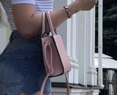 Сумочка Mango рожевого кольору