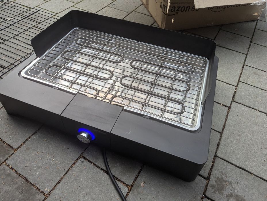Grill elektryczny z rusztem De Longhi