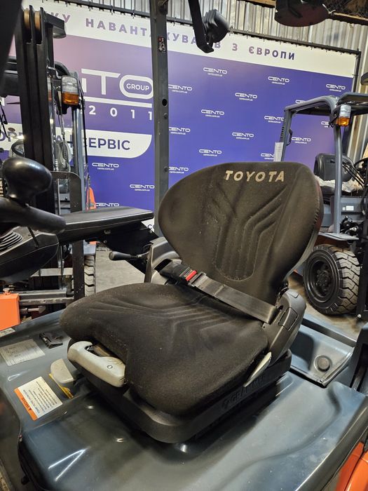 Навантажувач Toyota 1,5 т з Li-ion АКБ. Вилочный электропогрузчик