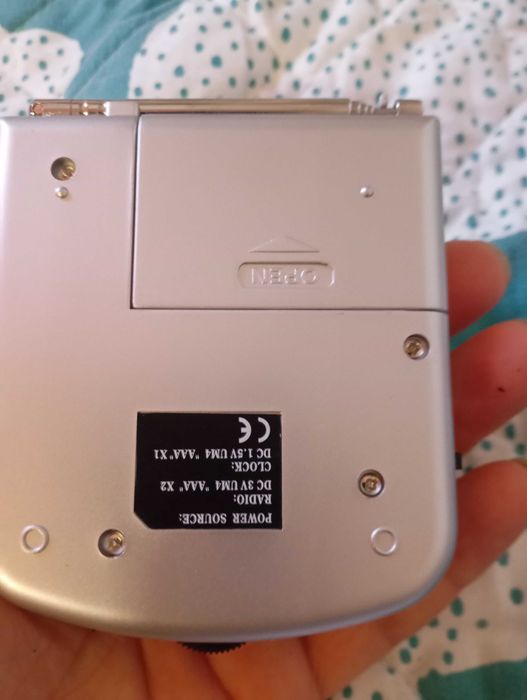 Radio de bolso com alarm