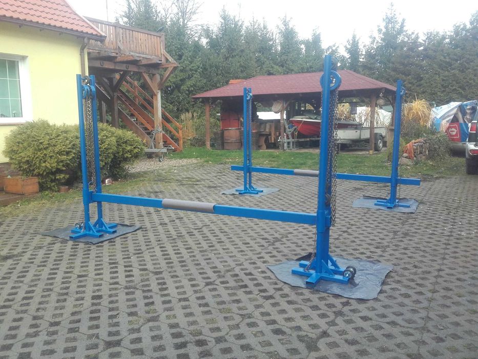 Podnośniki do jachtów, windy podłodziowe
