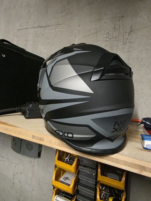 Capacete de aventura- NEXO