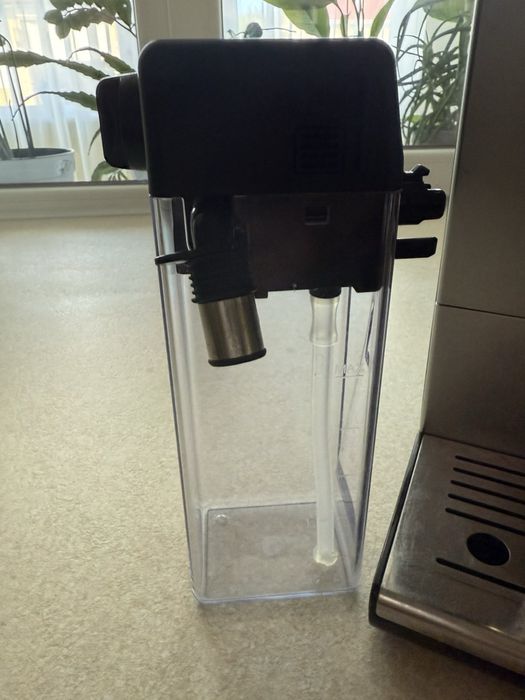 Кавомашина DeLonghi Autentica Cappuccino