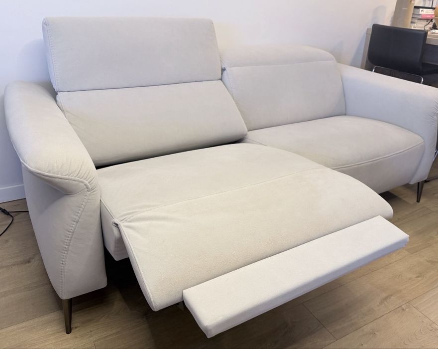 Sofa vero z funkcja relaks plus akumulator.