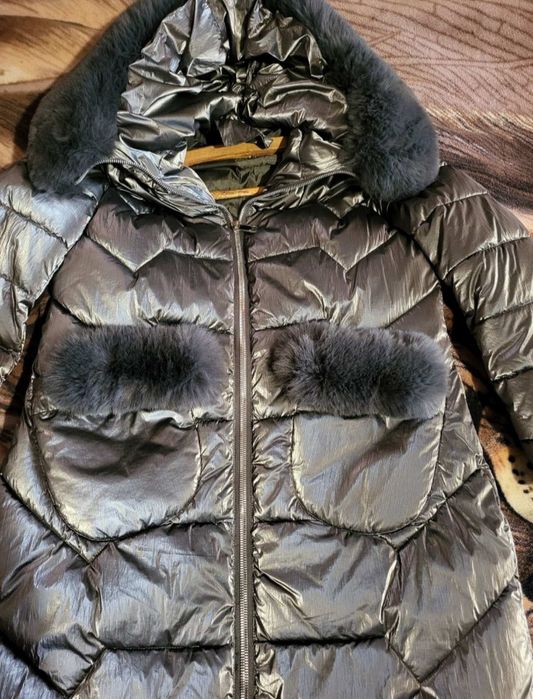 Продам пальто новое