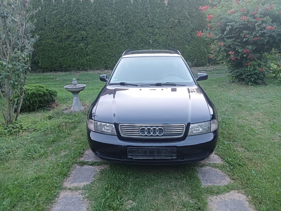 Audi A4  S-Line Avant poj.1.8benz