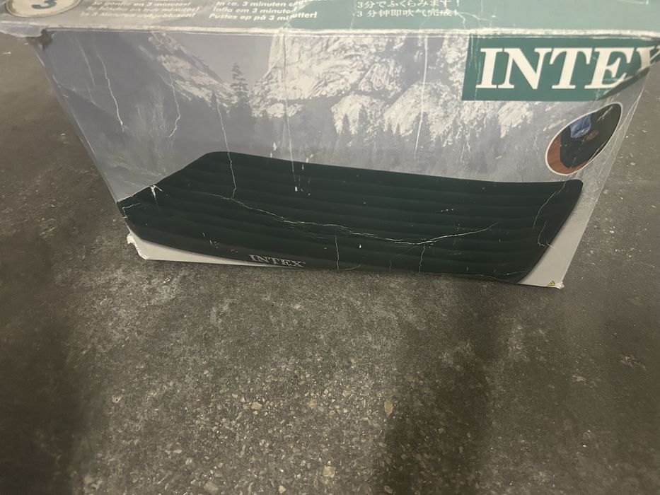 Cama de campismo insuflavel