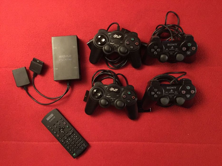 PlayStation 2 com muitos acessórios