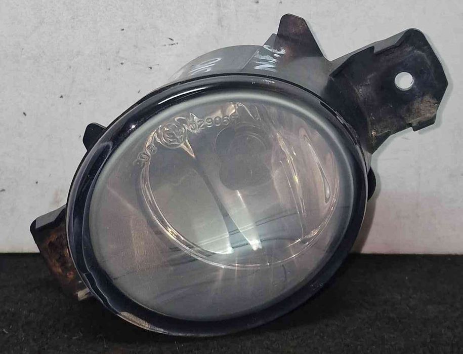Farol Nevoeiro Frente Esquerdo 8200002469 - RENAULT CLIO III