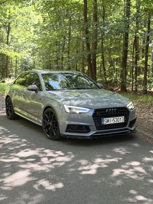 Audi S4 b9 3.0tfsi quattro