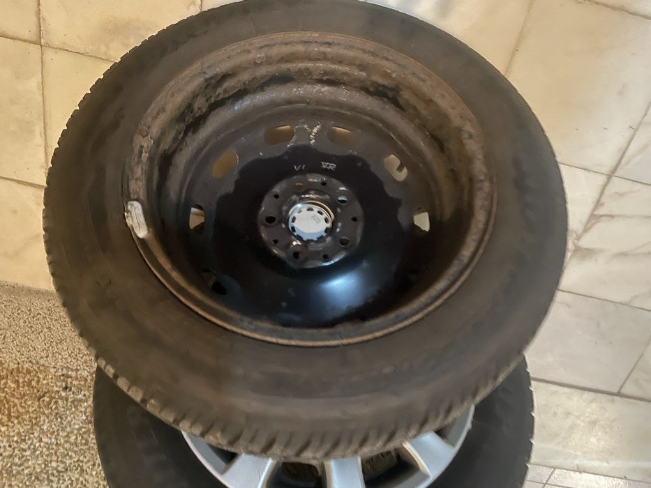 4 jantes 15” mini cooper c/ pneus quase novos