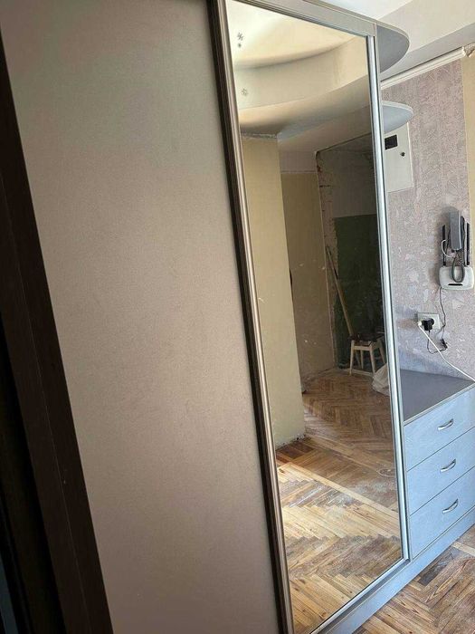 Шафа купе в гарному стані