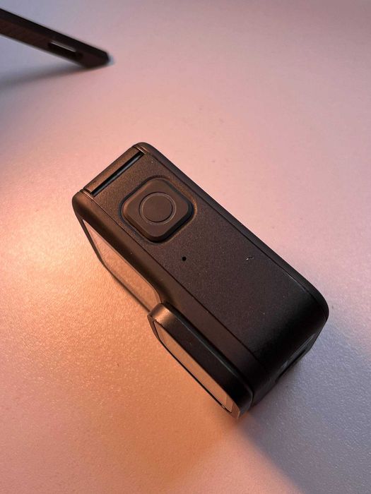 Екшн-камера GoPro Hero 13 з двома акумуляторами