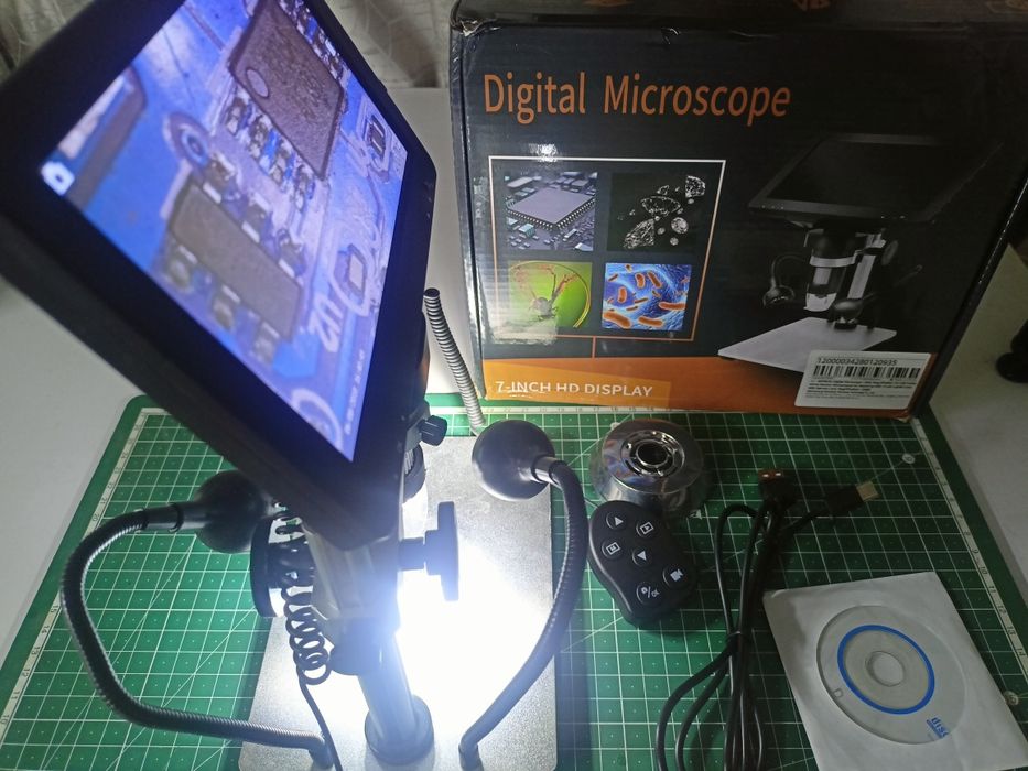 Мікроскоп цифровий DM9 на штативі з монітором 7" і 12MP камерою 1200x