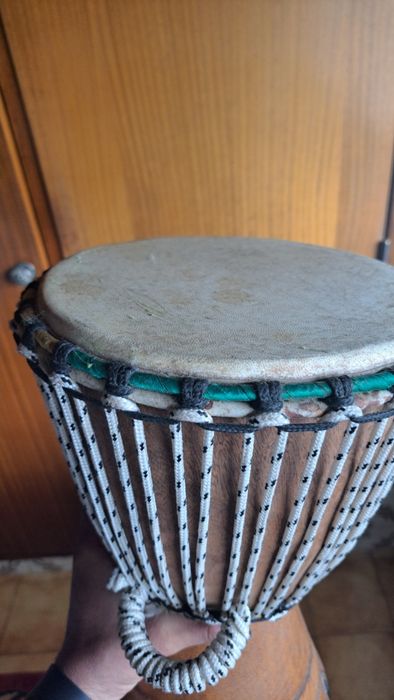 Tambor Djembé Africano em Madeira – Som Autêntico