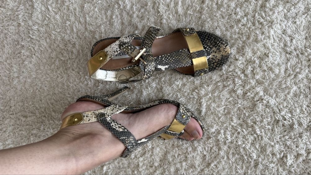 Босоніжки Steve Madden розмір 37-38