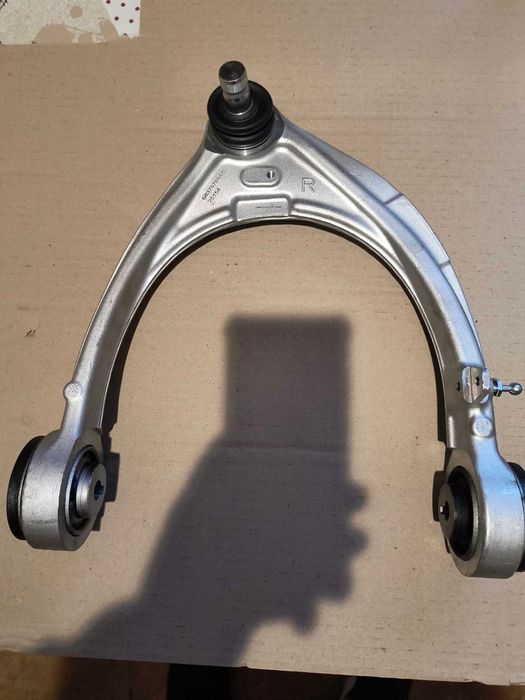 Рычаг нижний Ричаг нижній Grand Cherokee WL 2022+ лівий та правий.